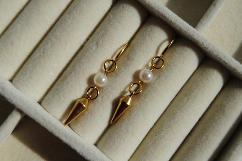Chelsea earrings