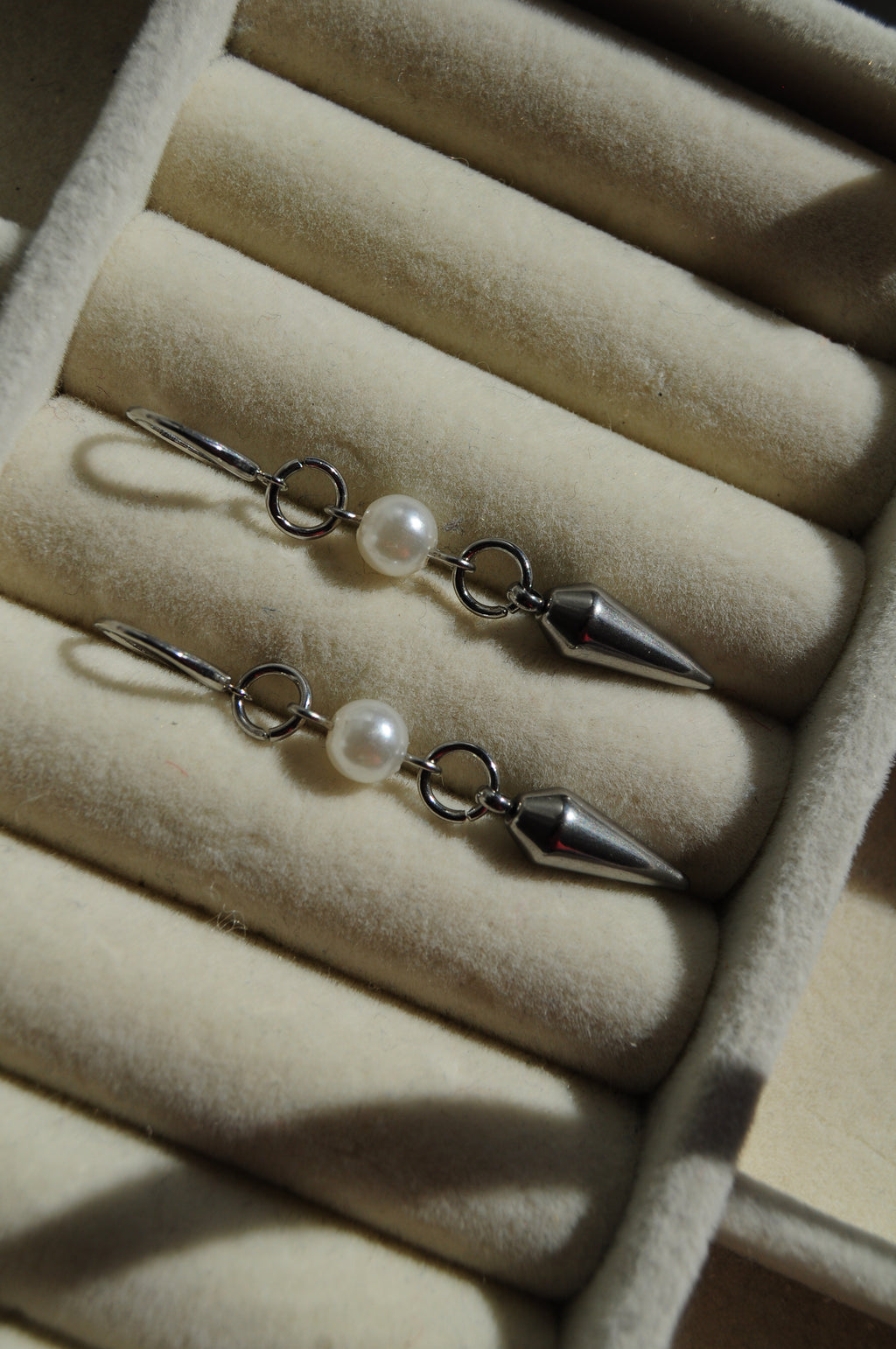 Chelsea earrings