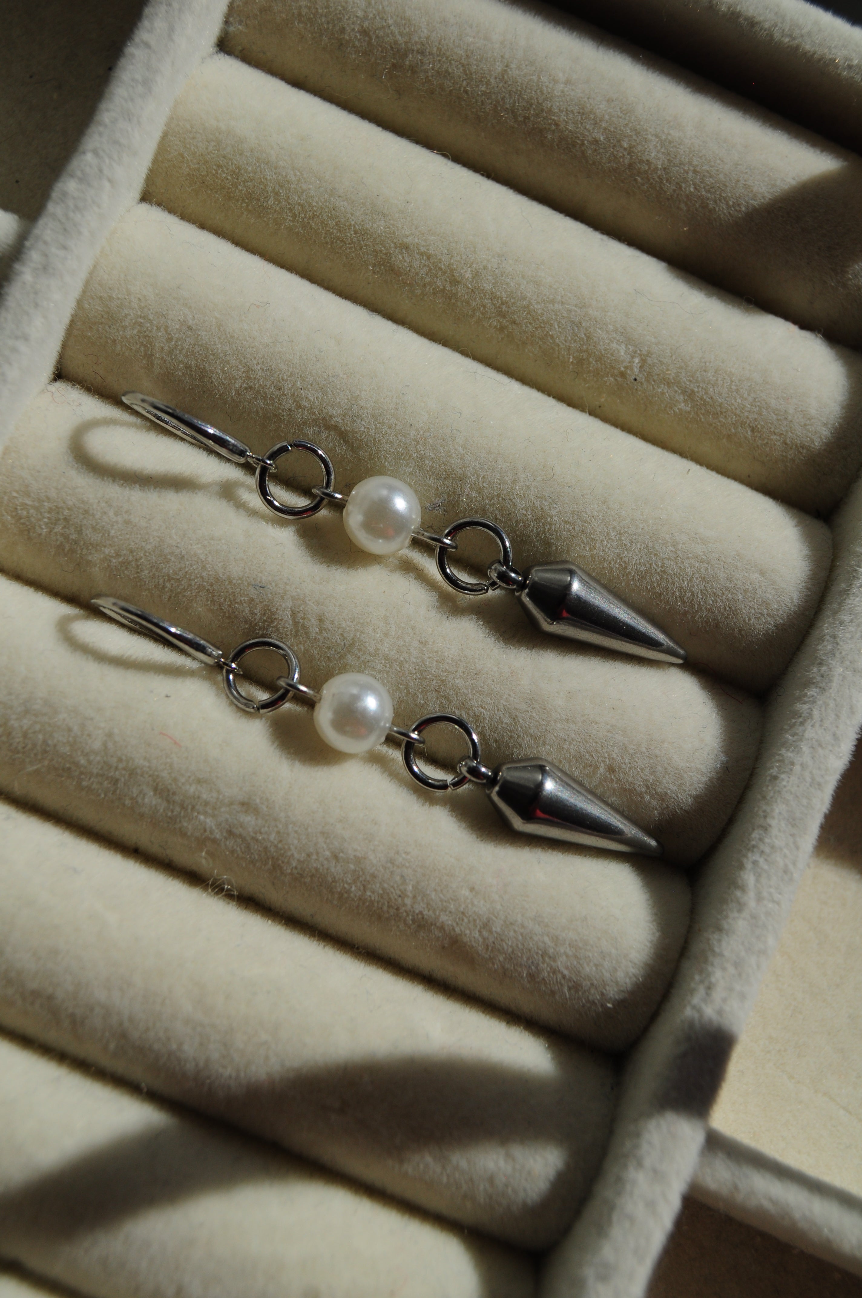 Chelsea earrings