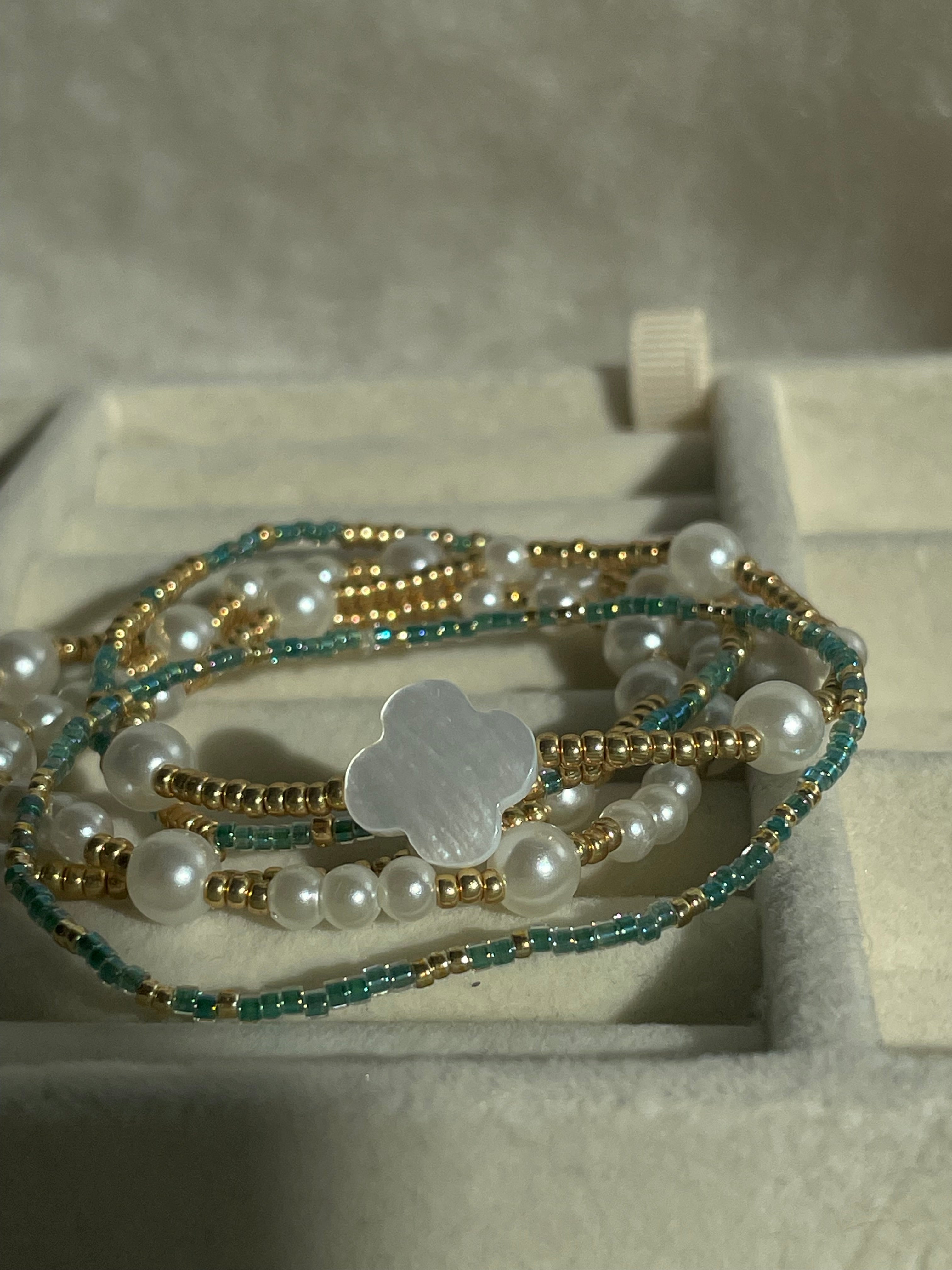 Bracelet stack - green