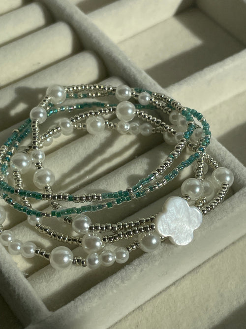 Bracelet stack - green